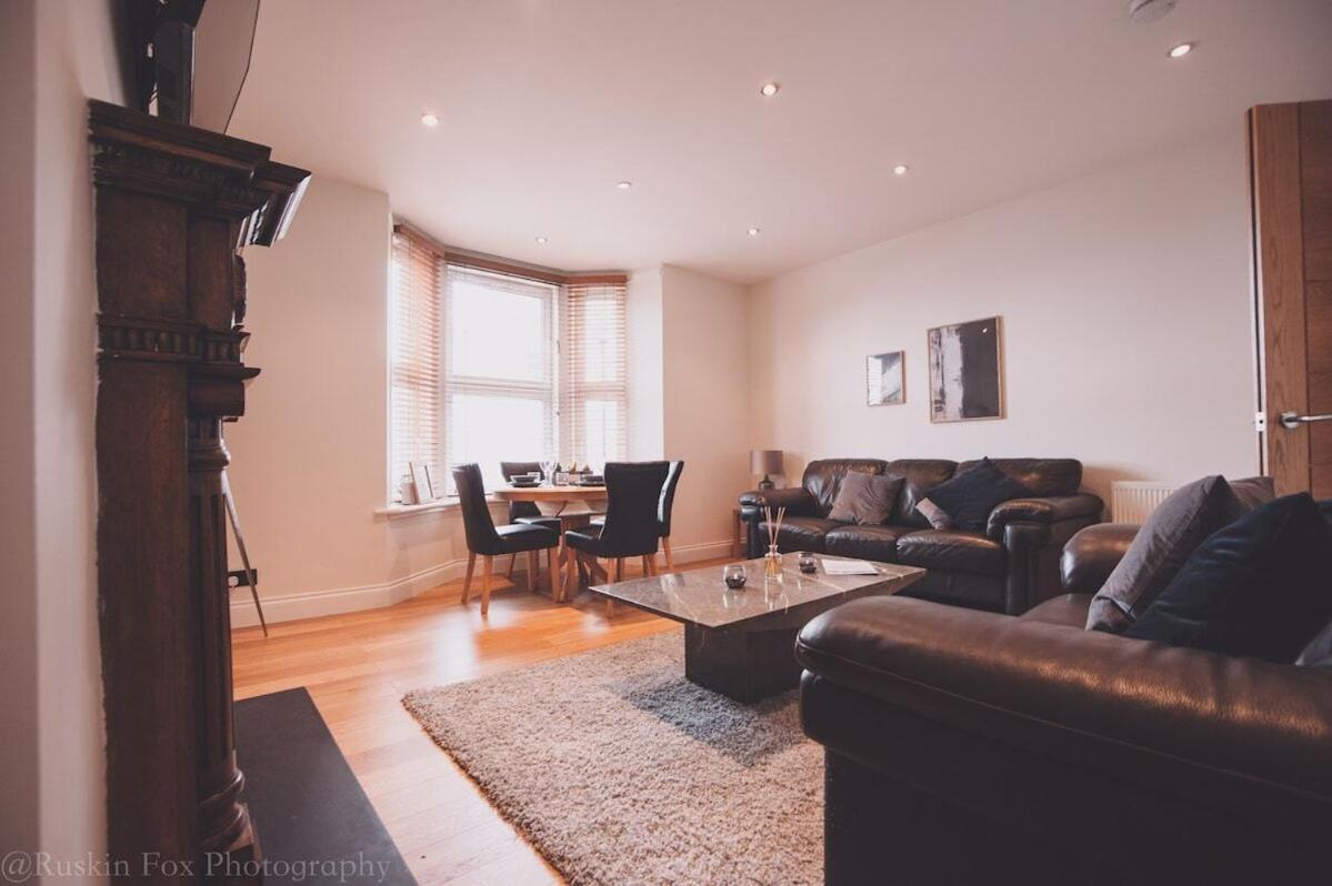 Impressive 3 Bedroom Aberdeen Bagian luar foto