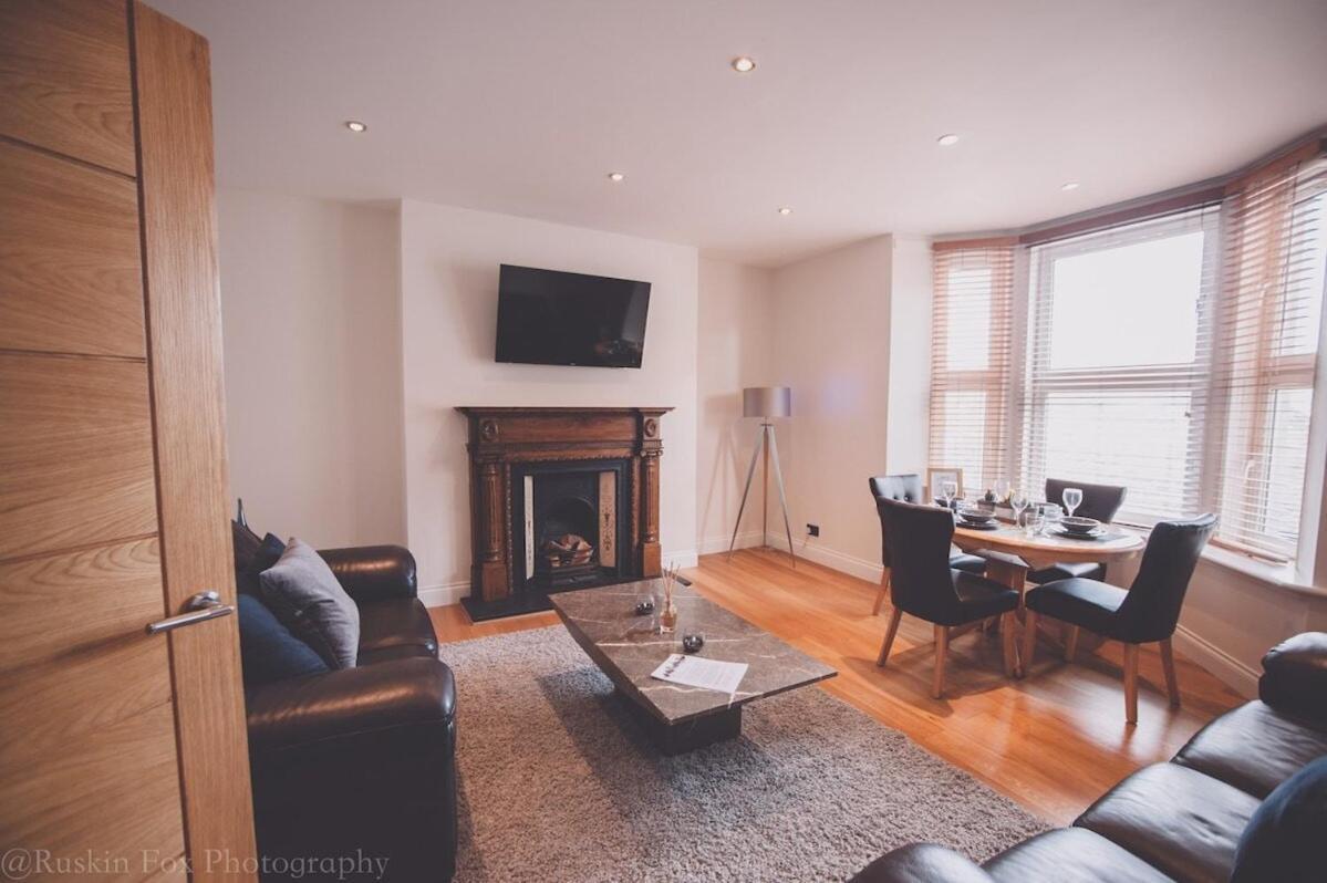 Impressive 3 Bedroom Aberdeen Bagian luar foto